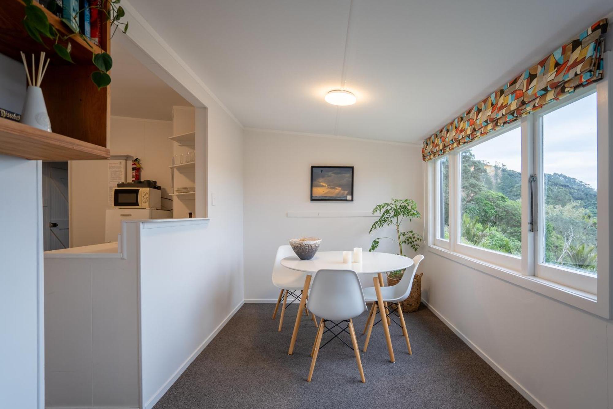 Muriwai Lodge ภายนอก รูปภาพ