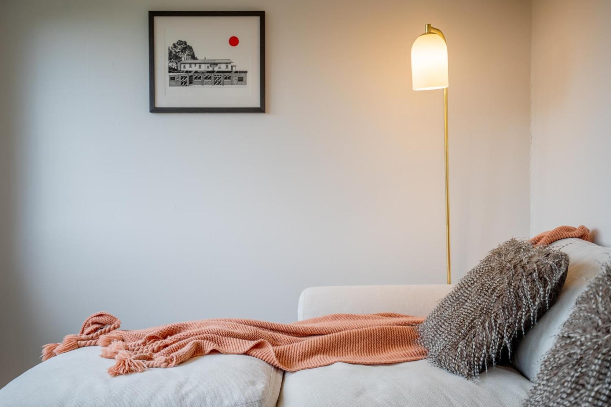 Muriwai Lodge ภายนอก รูปภาพ