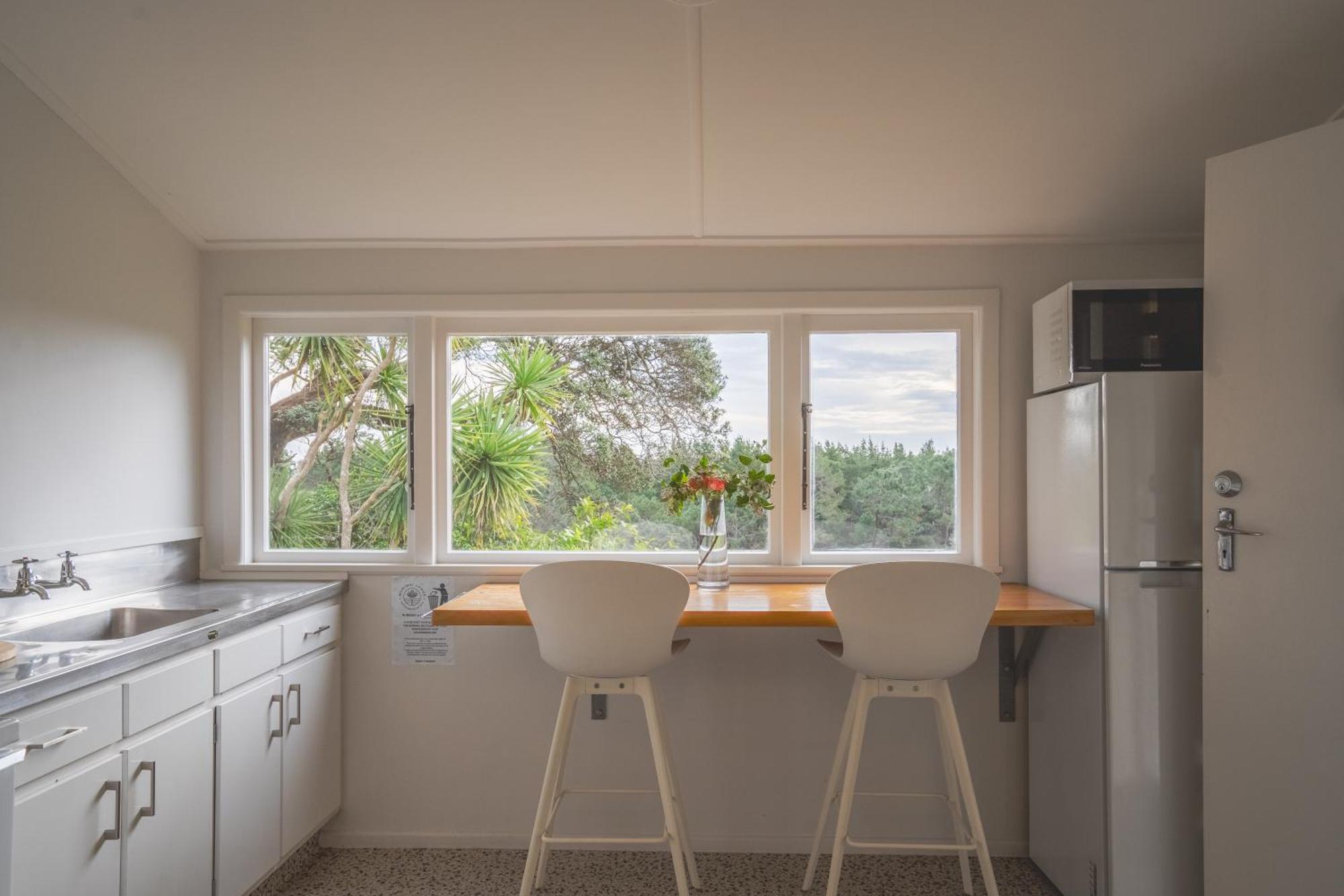 Muriwai Lodge ภายนอก รูปภาพ