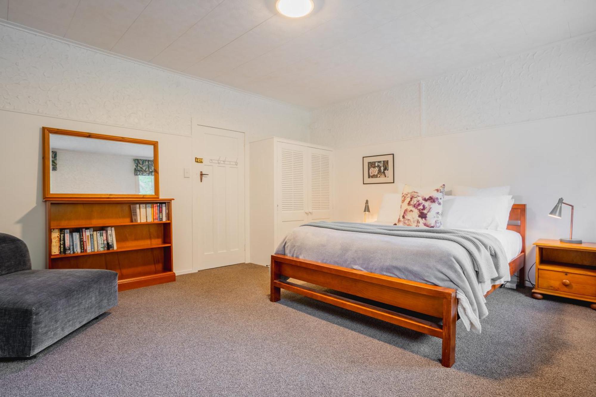 Muriwai Lodge ภายนอก รูปภาพ